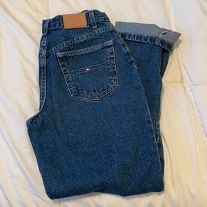Women’s Tommy Hilfiger Jeans. Dark Blue with Manufacturer Distressing.